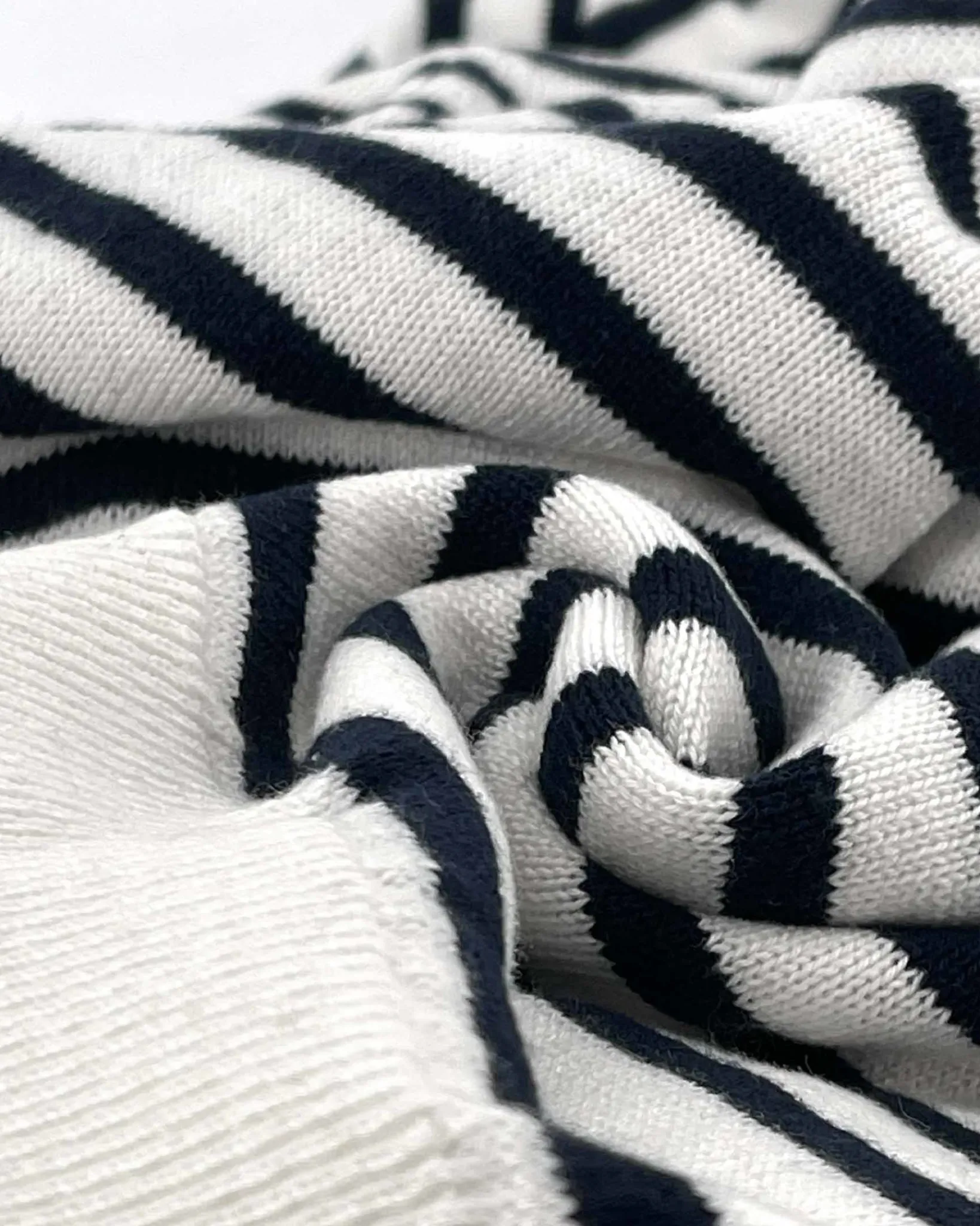 Sale Baldie V-Hals Trui Heren Truien En Sweaters