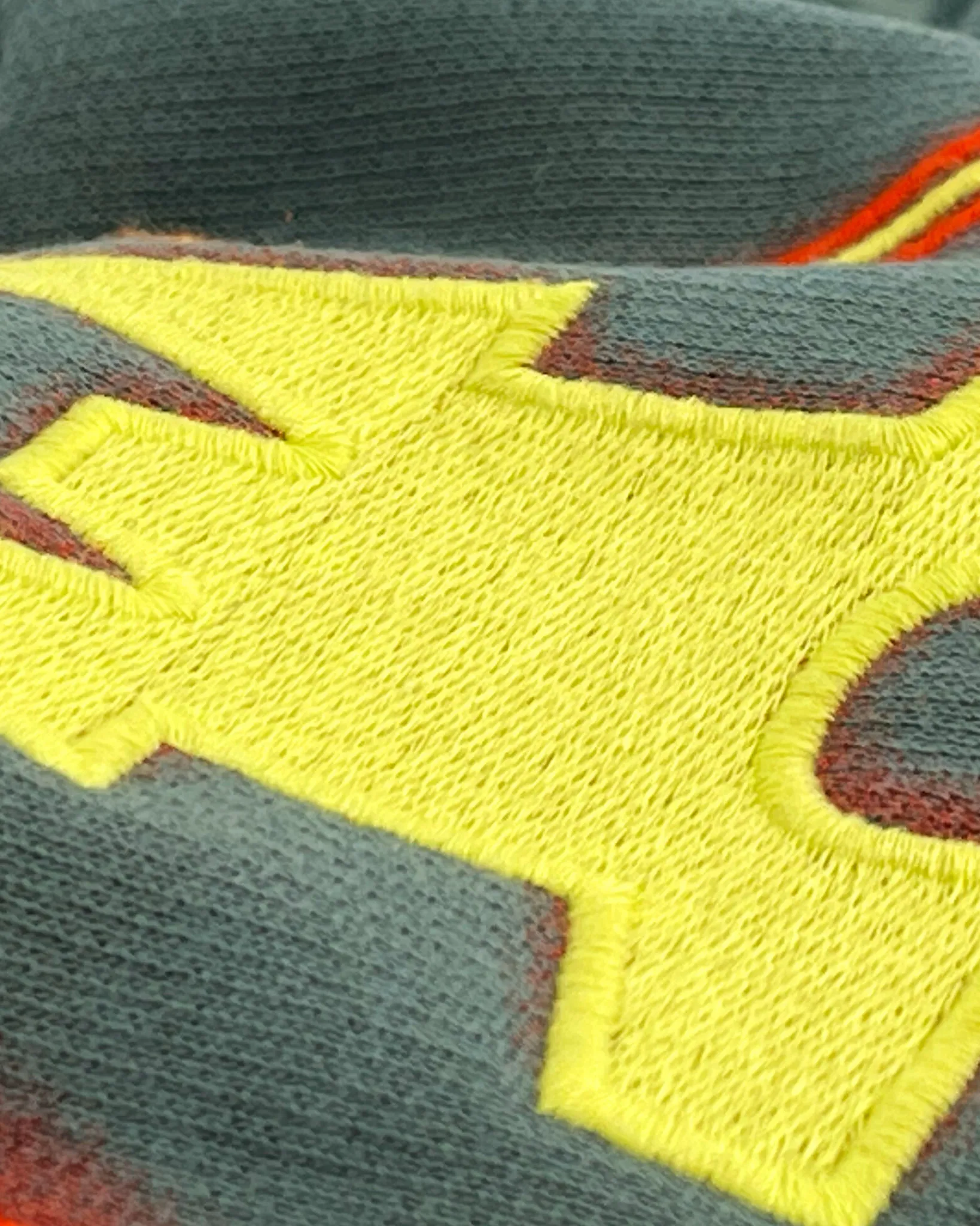 Online De Zachte Vintage Husavik Trui Heren Truien En Sweaters